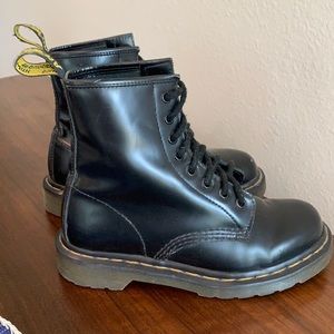 Dr. Martens Originals 1460 Boots